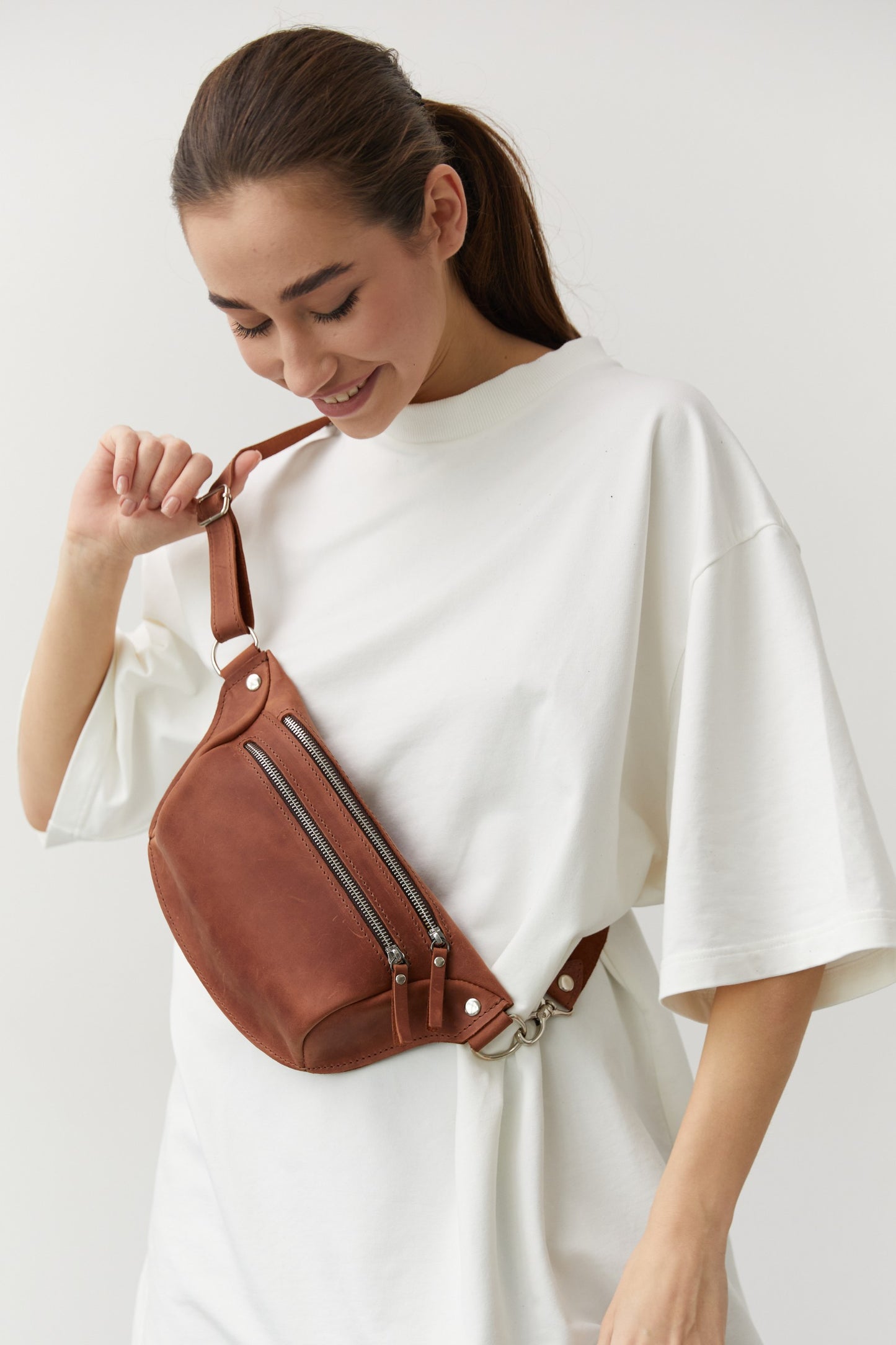Whiskey Leather Fanny Pack – Handmade Waist Bag for Travel & Everyday Use
