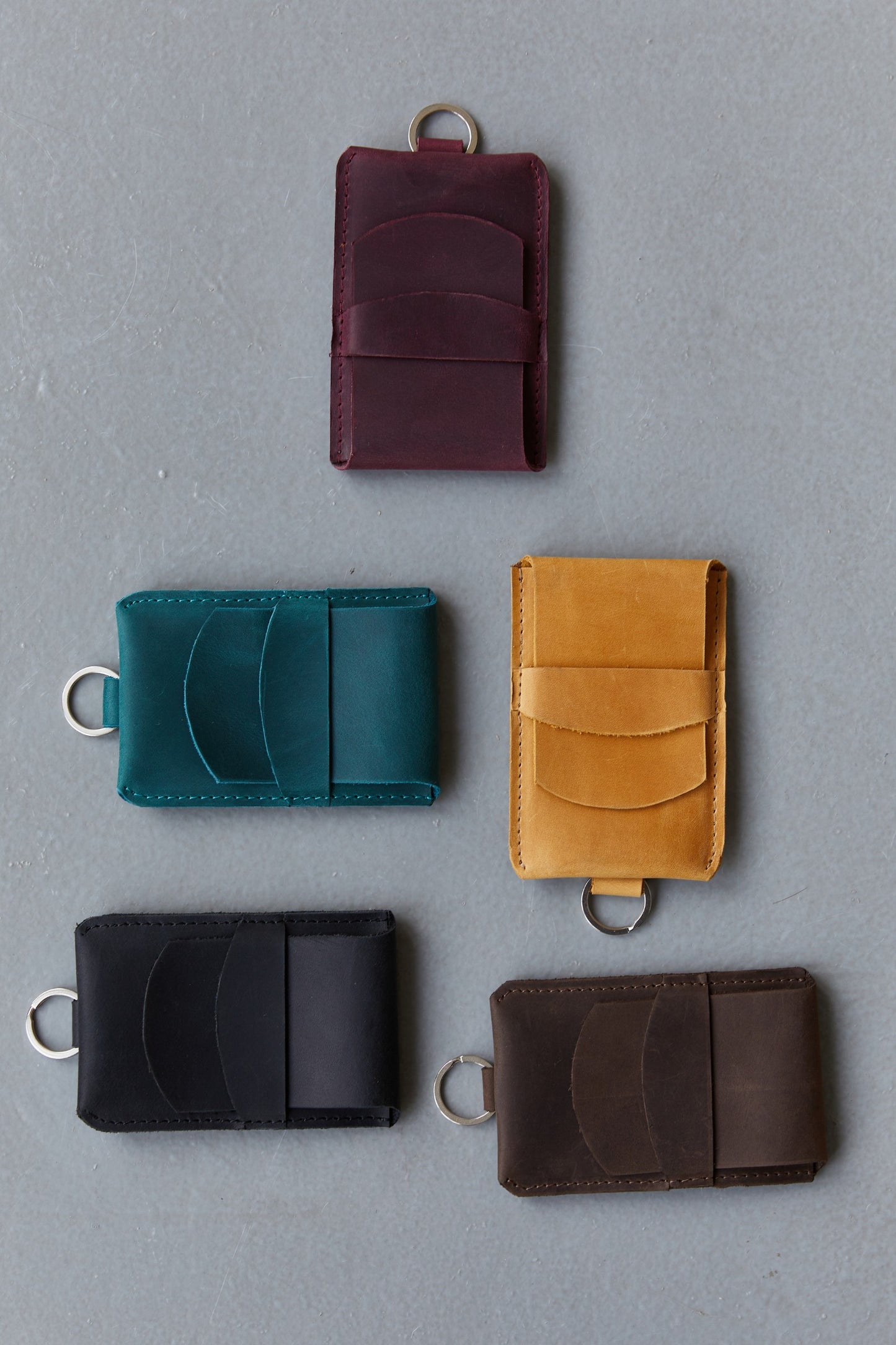 Brown Leather Keychain Wallet – Timeless & Durable Wallet with Convenient Keychain
