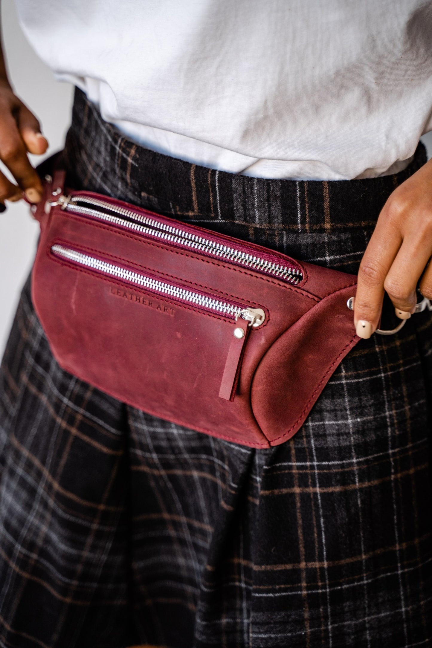Burgundy Leather Fanny Pack – Handmade Waist Bag for Everyday Use