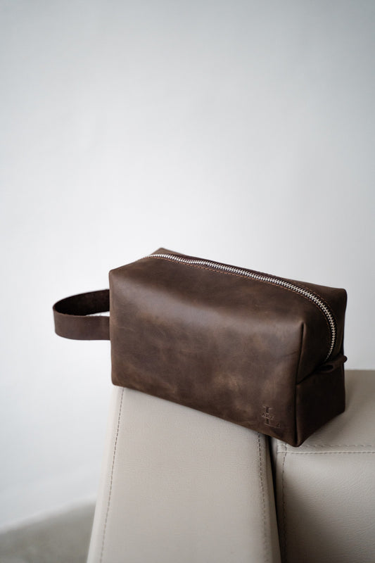 Brown Leather Toiletry Bag – Premium Travel Organizer in 5 Colors