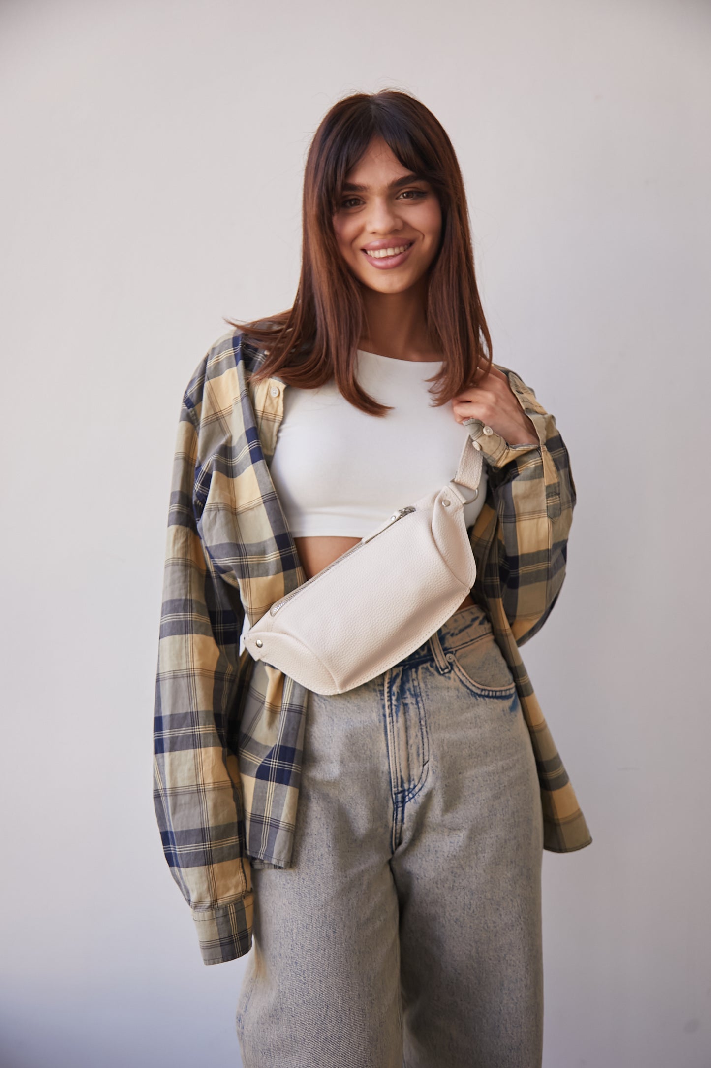 Beige leather fanny pack